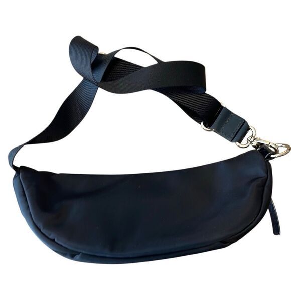 Kate Spade Nylon Fanny‎ Waist Belt Back Crossbody Small Black - Picture 3 of 7